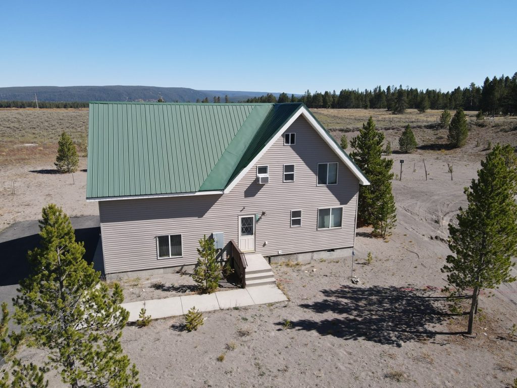 Grandview Lodge - YellowstoneRentalCabins.com